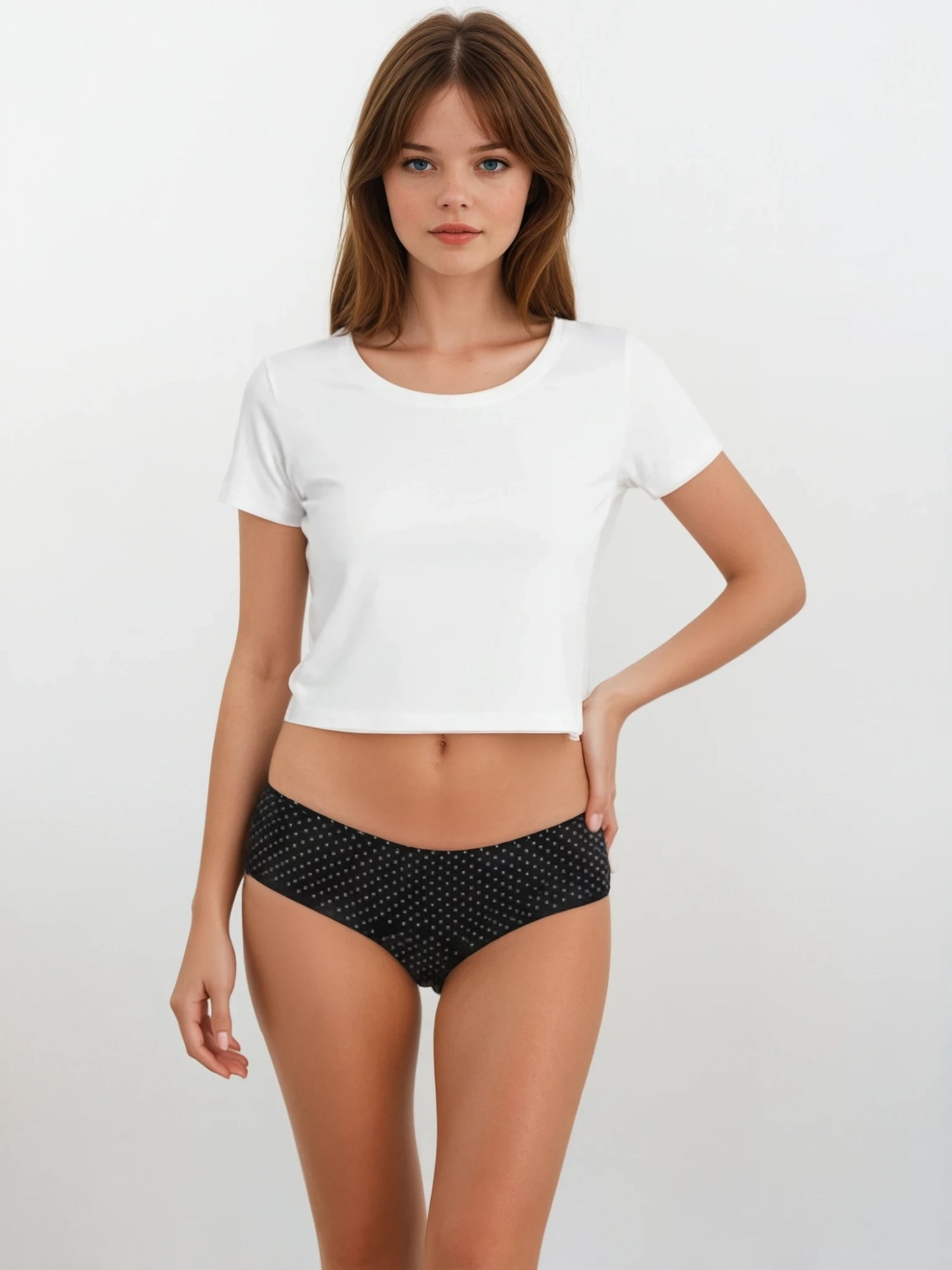 Polka dot teen hipster